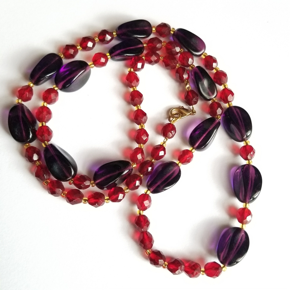 Vintage necklace deep red and purple bead crystal glass Victorian style